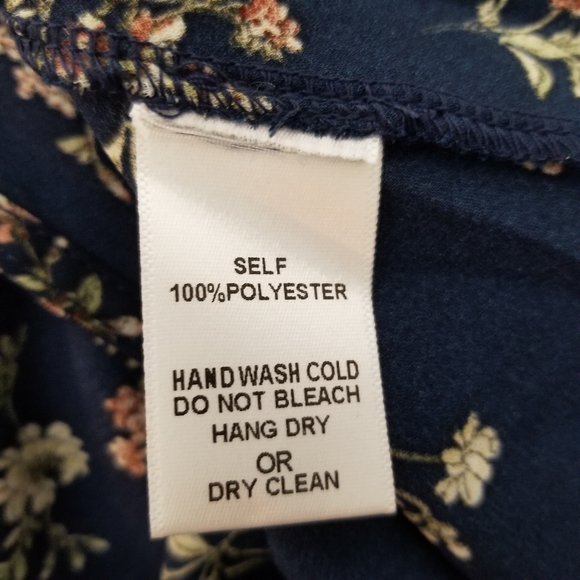 Soprano - Floral Faux Wrap Top - Large - Picture 5 of 5